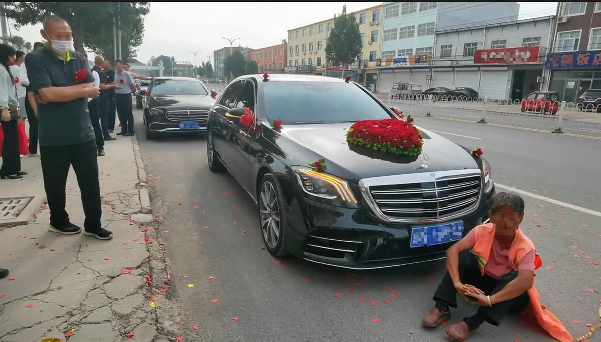 婚车.jpg